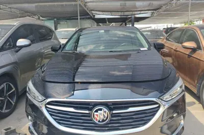 Buick LaCrosse 2021, 42200 км, за 98380.21 CNY