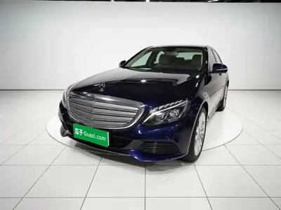 Mercedes-Benz C-Class · 2015 год