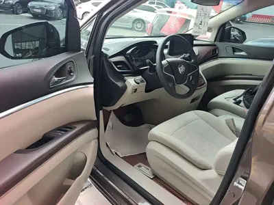 Buick GL8 2023, 50700 км, за 123200 CNY - фото 16