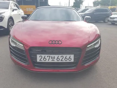Audi R8 · 2013 год