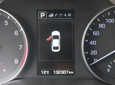 Hyundai Avante 2017, 132297 км, за 6200000 KRW - фото 6