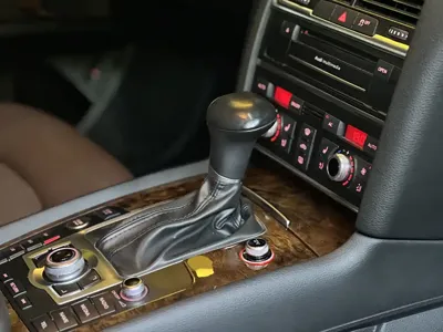 Audi Q7 2012, 198000 км, за 47800 CNY - фото 13