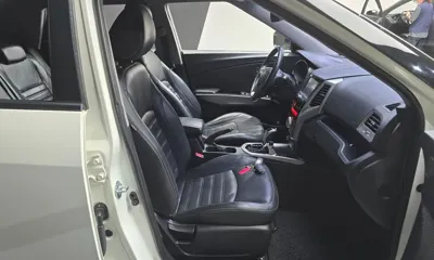 KG_Mobility_Ssangyong TIBOLI 2015, 120984 км, за 7200000 KRW - фото 11