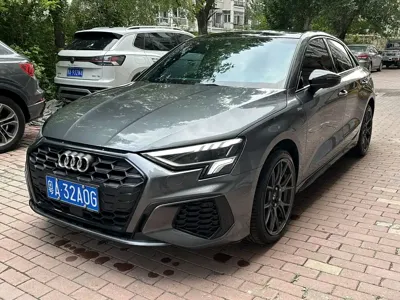 Audi A3 · 2023 год