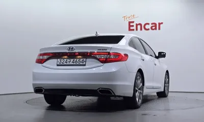 Hyundai Grandeur 2015, 128352 км, за 6900000 KRW