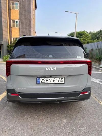 Kia Canival 2024, 40000 км, за 44000000 KRW