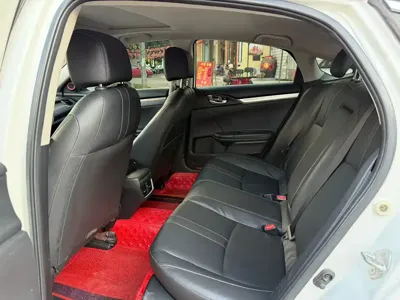 Honda Civic 2016, 110000 км, за 49800 CNY - фото 8