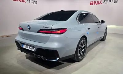 BMW 7-Series 2025, 25488 км, за 110000000 KRW - фото 2
