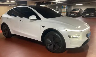Tesla Model Y 2026, 300 км, за 35670000 KRW