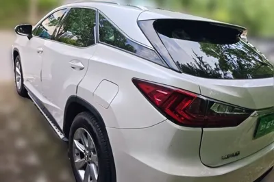Lexus RX 2016, 196100 км, за 115022.23 CNY