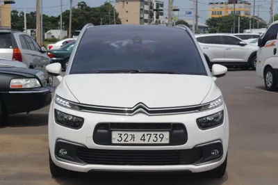 Citroen-DS C4 Picasso · 2017 год