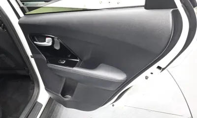 Kia Niro 2017, 157156 км, за 10000000 KRW - фото 25