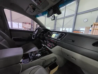 Kia Canival 2018, 183218 км, за 9500000 KRW - фото 9