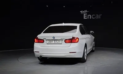 BMW 3-Series 2013, 111742 км, за 9000000 KRW