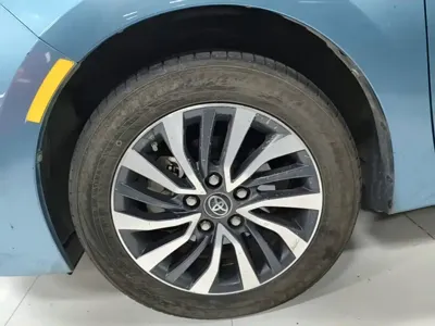 Toyota Corolla 2018, 102600 км, за 47800 CNY - фото 23