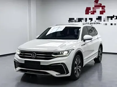 Volkswagen Tiguan L 2021, 50000 км, за 104800 CNY - фото 1