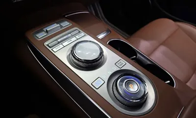 Genesis GV70 2023, 73511 км, за 36400000 KRW - фото 9