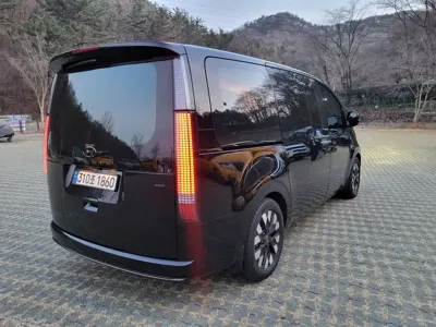 Hyundai Staria 2022, 93000 км, за 29900000 KRW