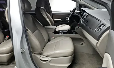 Kia Canival 2015, 101197 км, за 10700000 KRW - фото 10
