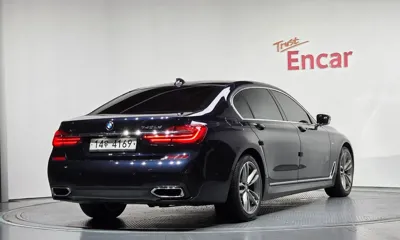 BMW 7-Series 2018, 117564 км, за 31990000 KRW