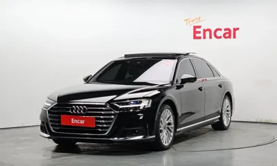 Audi A8 · 2021 год
