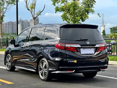 Honda Odyssey 2019, 130000 км, за 112800 CNY - фото 11