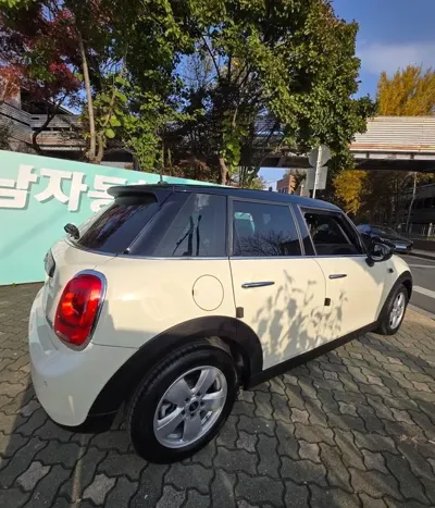 MINI Cooper 2018, 106413 км, за 7300000 KRW