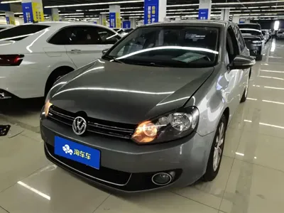Volkswagen Golf · 2012 год