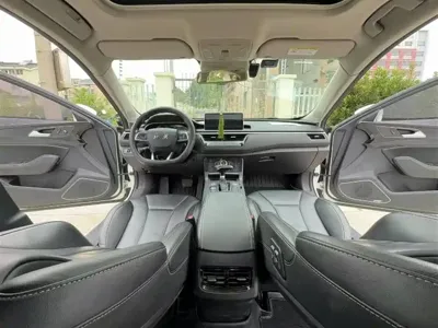 Hongqi Hongqi H5 2018, 70000 км, за 36000 CNY - фото 6
