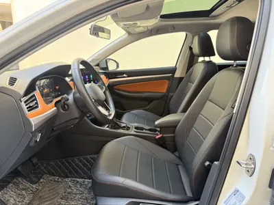Volkswagen Bora 2022, 25000 км, за 85800 CNY - фото 9