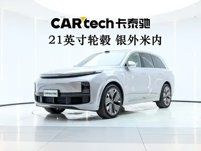 Li Auto Li L8 · 2025 год