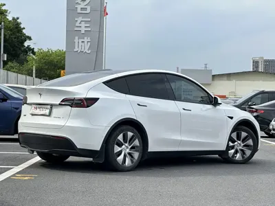 Tesla Model Y 2022, 78000 км, за 162000 CNY - фото 5