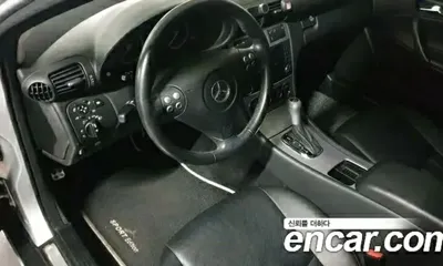 Mercedes-Benz C-Class 2006, 68000 км, за 12900000 KRW - фото 9