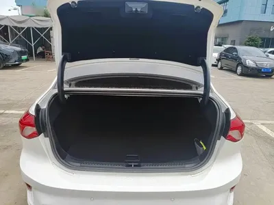 Ford Focus 2021, 54600 км, за 56100 CNY - фото 19