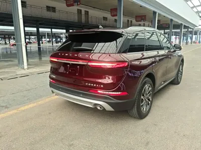 Lincoln Corsair 2022, 66500 км, за 92100 CNY - фото 7