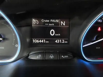 Peugeot 2008 2015, 106441 км, за 3500000 KRW - фото 9