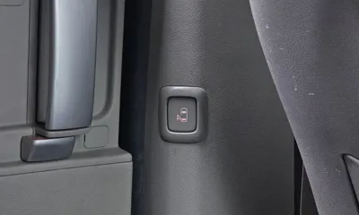 Kia Canival 2016, 165504 км, за 9700000 KRW - фото 19