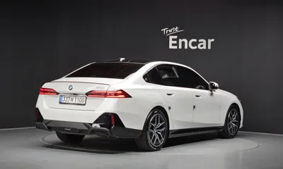 BMW 5-Series 2026, 9469 км, за 71800000 KRW