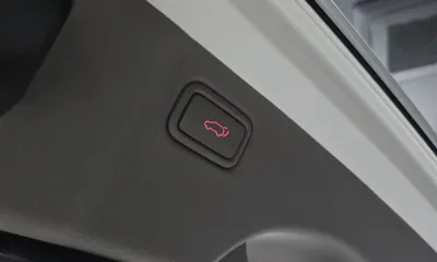 Kia Canival 2019, 56244 км, за 22900000 KRW - фото 19