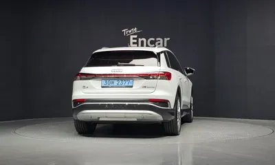Audi Q4 e-tron 2025, 10881 км, за 49900000 KRW - фото 4