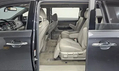 Kia Canival 2019, 154945 км, за 15000000 KRW - фото 19