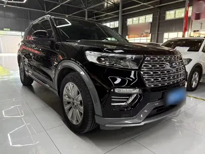 Ford Explorer 2021, 39800 км, за 151100 CNY