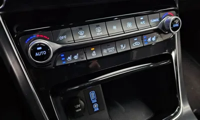Hyundai Grandeur 2019, 56603 км, за 19800000 KRW - фото 30