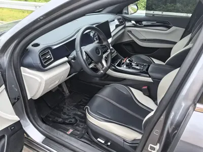 BYD Qin Plus 2022, 64000 км, за 58800 CNY - фото 9