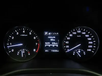 Hyundai Avante 2016, 119317 км, за 7800000 KRW - фото 8