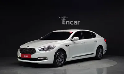 Kia K9 · 2013 год