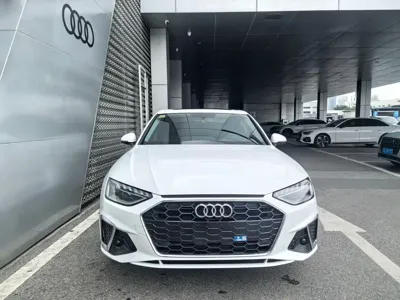Audi A4L 2021, 19000 км, за 188000 CNY