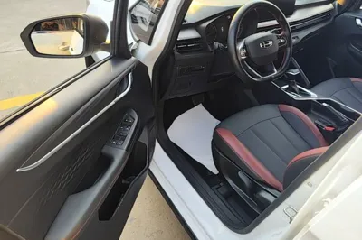 Geely Auto Vision X3 2021, 23100 км, за 47037.22 CNY - фото 18