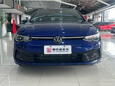 Volkswagen Golf · 2022 год