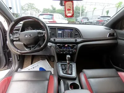 Hyundai Avante 2018, 67250 км, за 12300000 KRW - фото 7